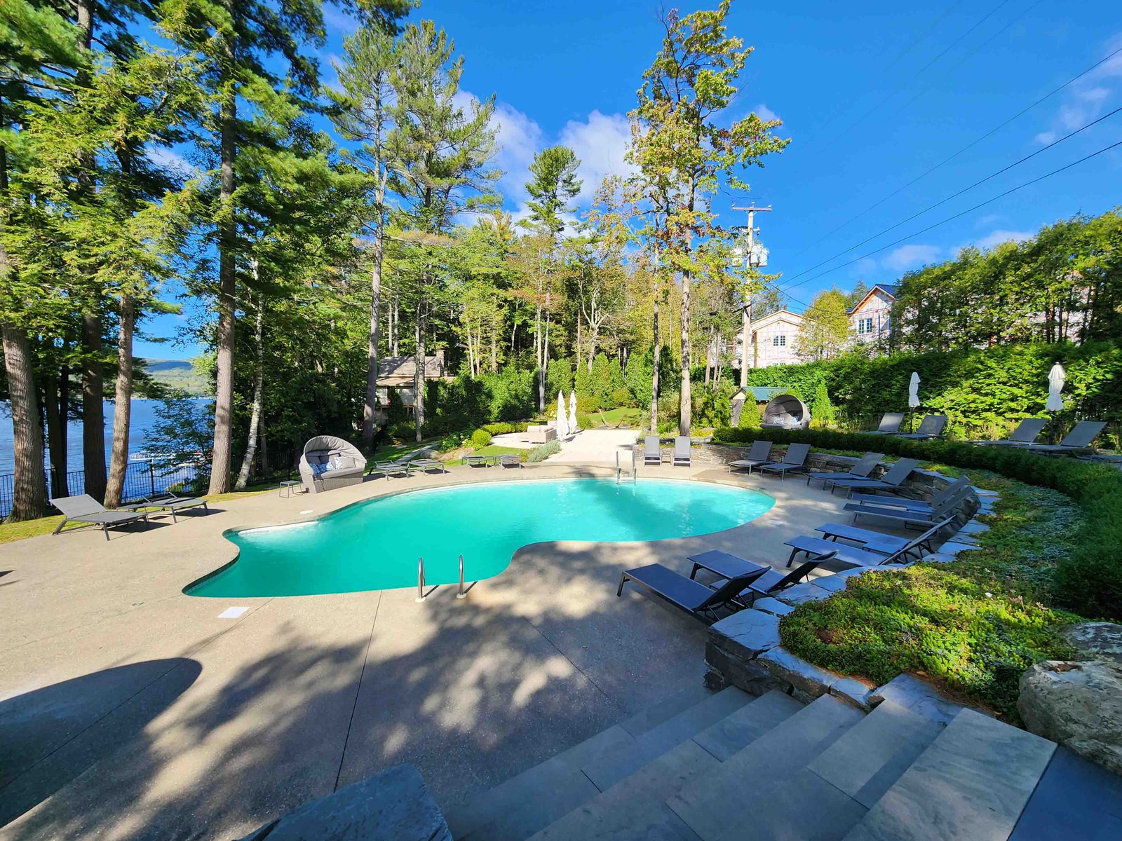 Review: Ripplecove Hotel & Spa Eastern Townships, Quebec - Ripplecove Hotel Facilities -6-