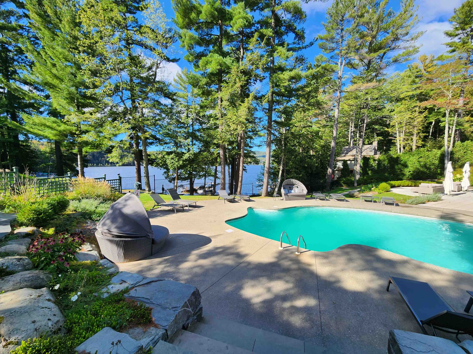 Review: Ripplecove Hotel & Spa Eastern Townships, Quebec - Ripplecove Hotel Facilities -9-