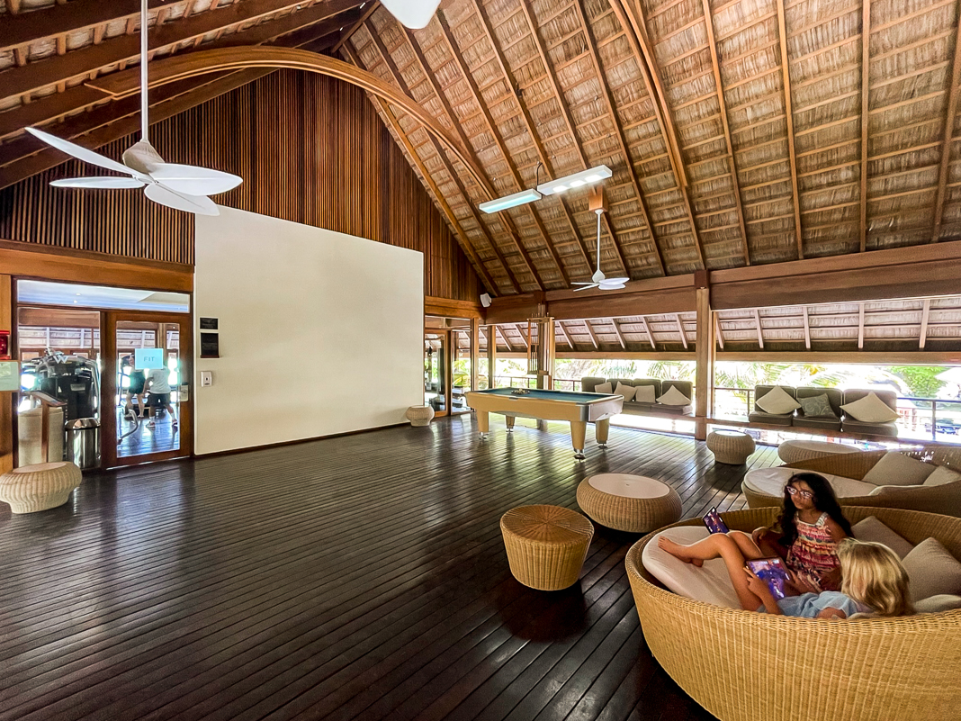JF - W Maldives