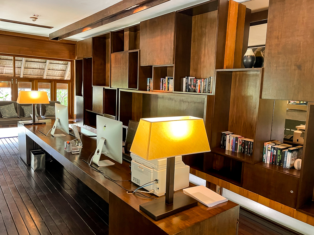 JF - W Maldives