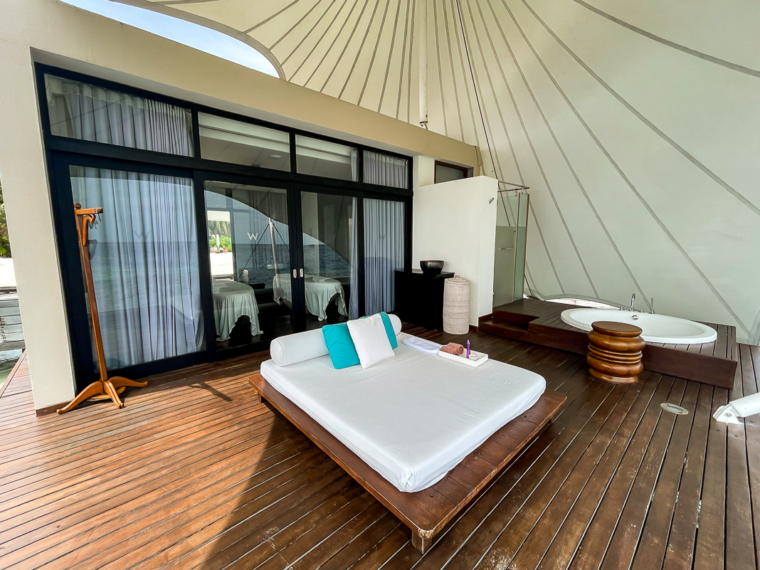 JF - W Maldives