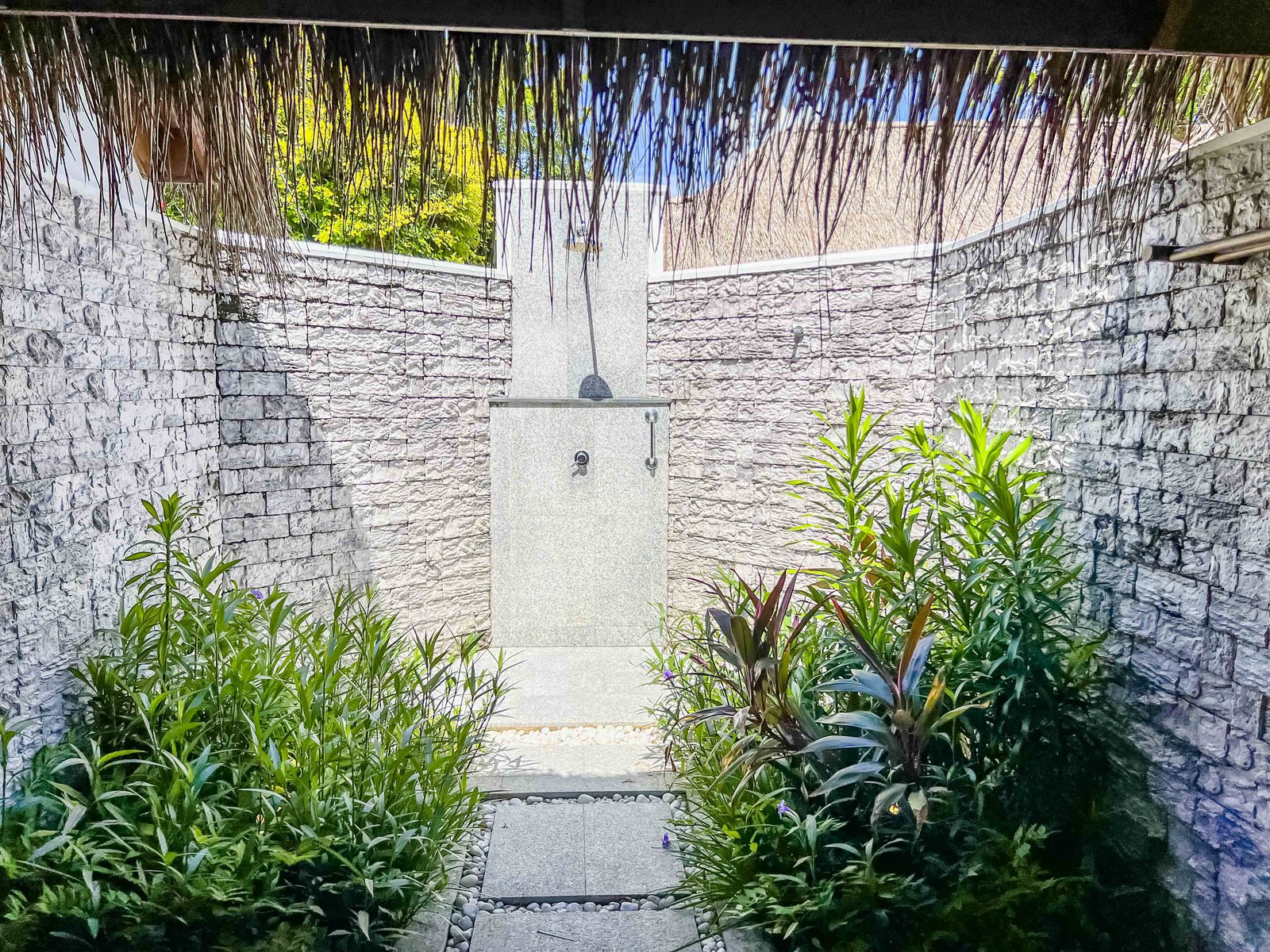 Review: Sheraton Maldives Full Moon Resort & Spa - Bathroom-6037