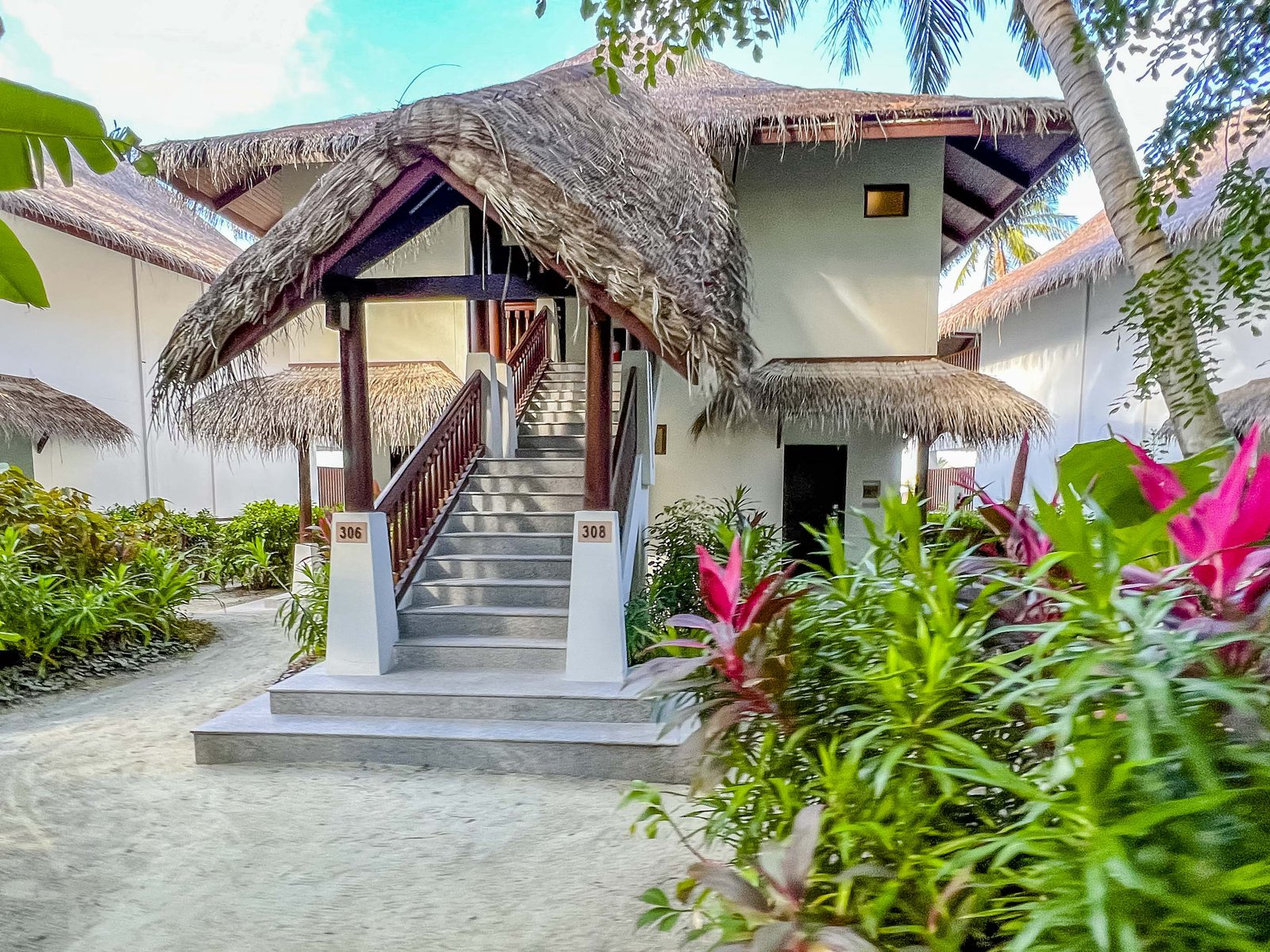 Review: Sheraton Maldives Full Moon Resort & Spa - Deluxe Guest Room-6329