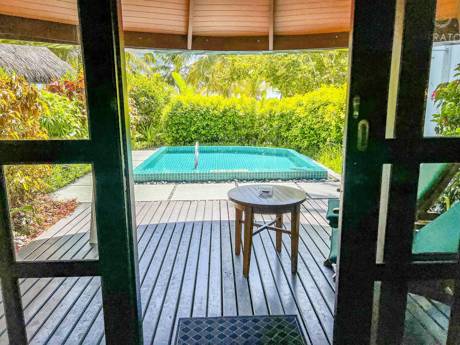 Review: Sheraton Maldives Full Moon Resort & Spa - Sheraton Maldives Garden Pool 6091