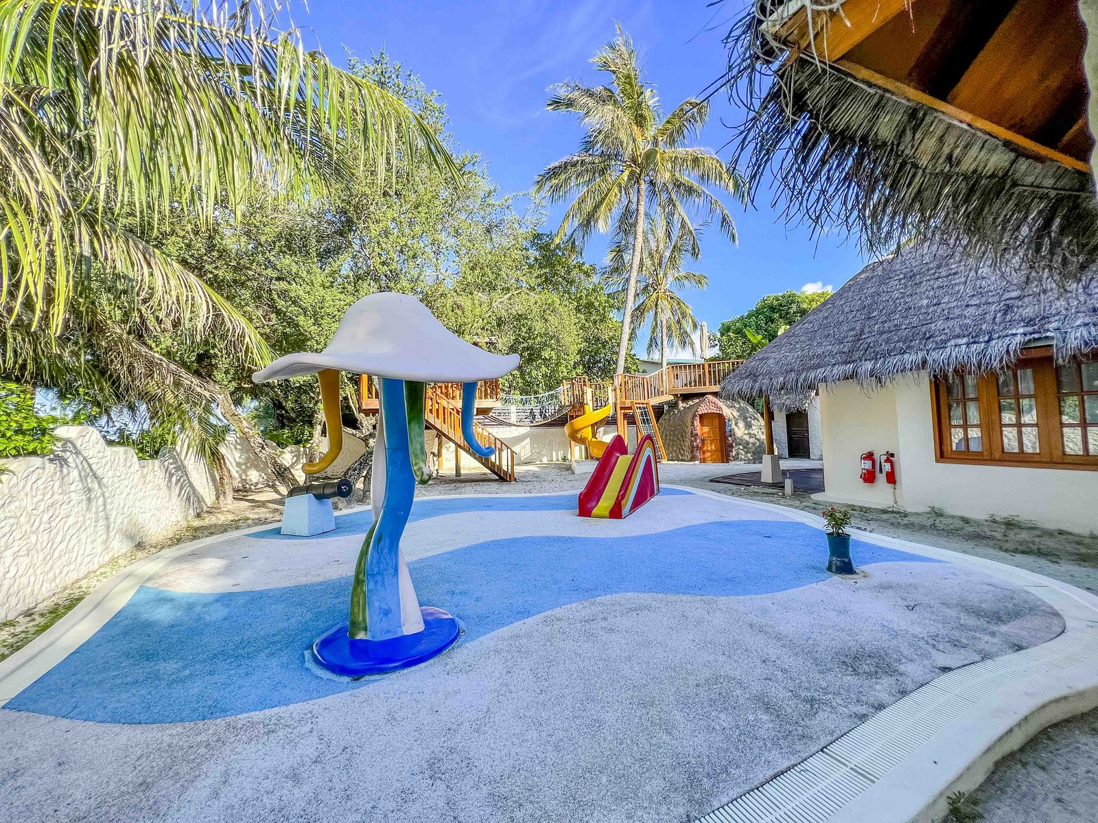 Aline - Sheraton Maldives Kids Club 6405