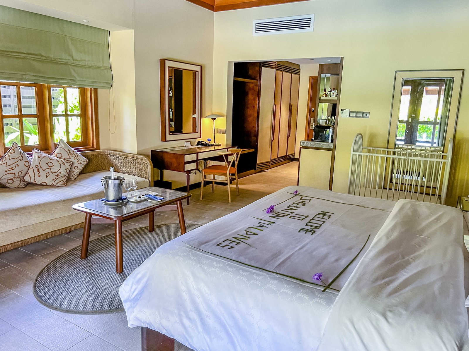 Review: Sheraton Maldives Full Moon Resort & Spa - Sheraton Maldives Room 6087
