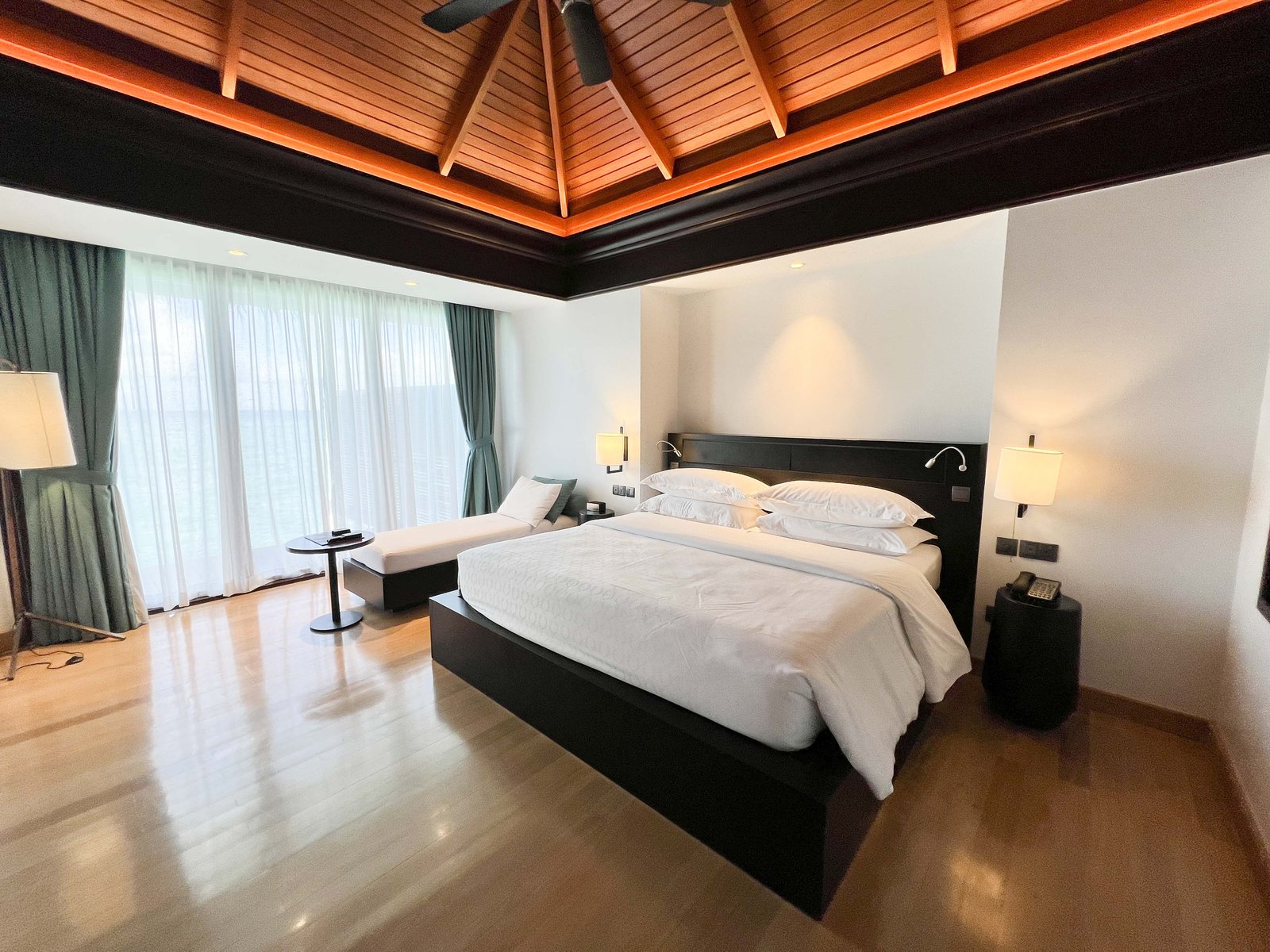 Review: Sheraton Maldives Full Moon Resort & Spa - Sheraton Maldives Two Bedroom Villa 6313