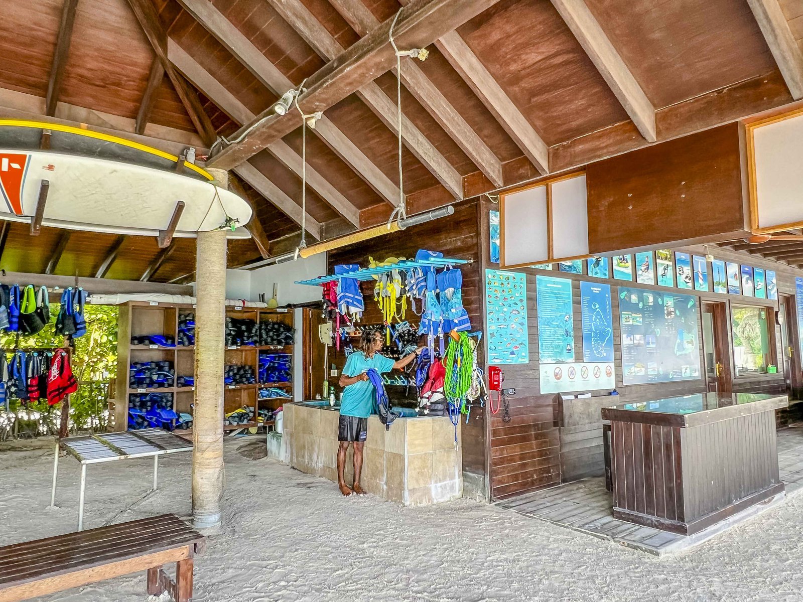 Aline - Sheraton Maldives Watersports 6272