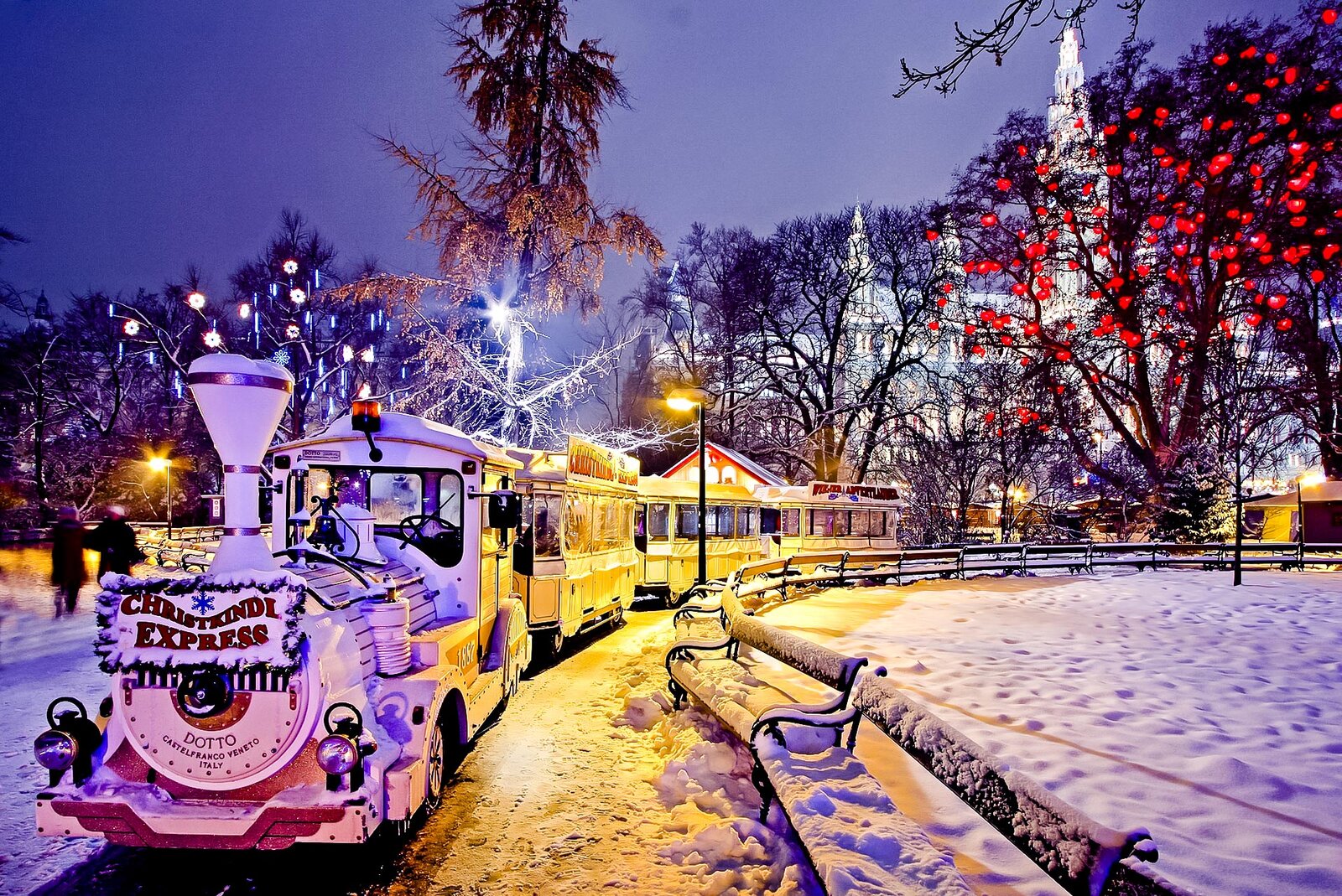 The 10 Best Christmas Markets in Europe in 2025 - Vienna 2989786 1920