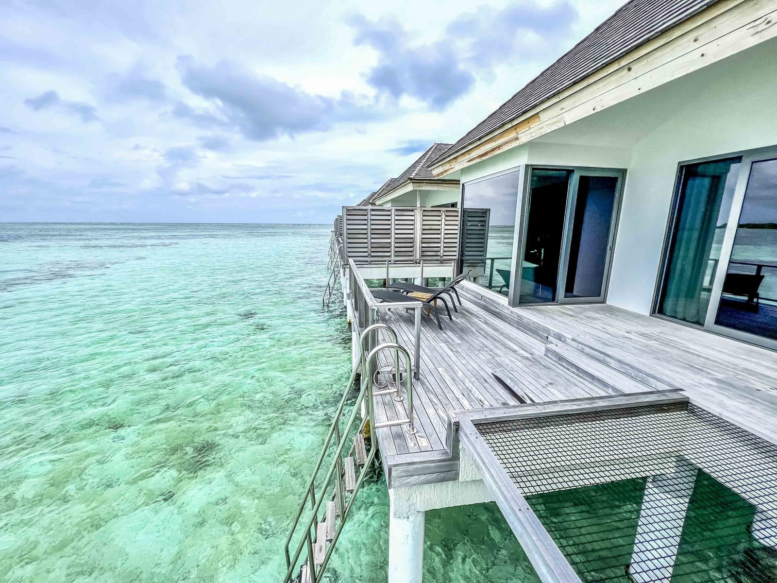 Le Meridien Maldives Resort Spa Deck 3841