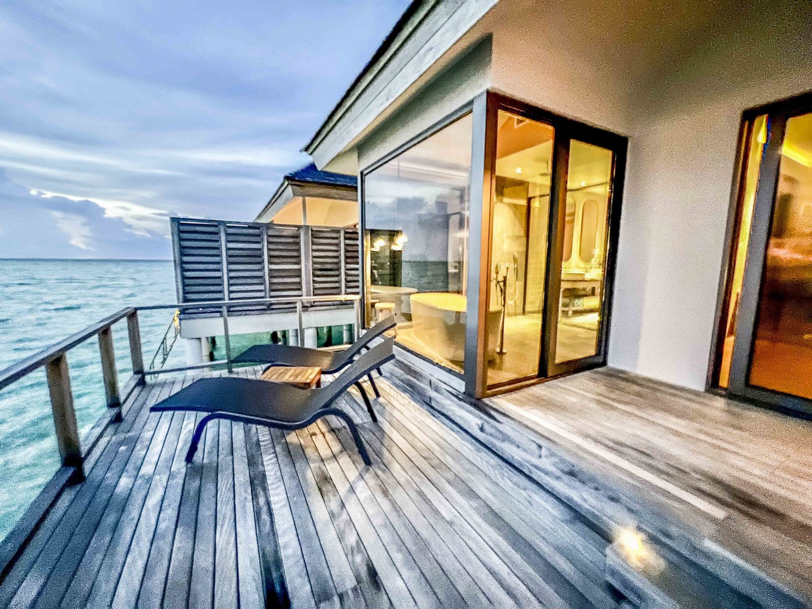 Le Meridien Maldives Resort Spa Deck 3978
