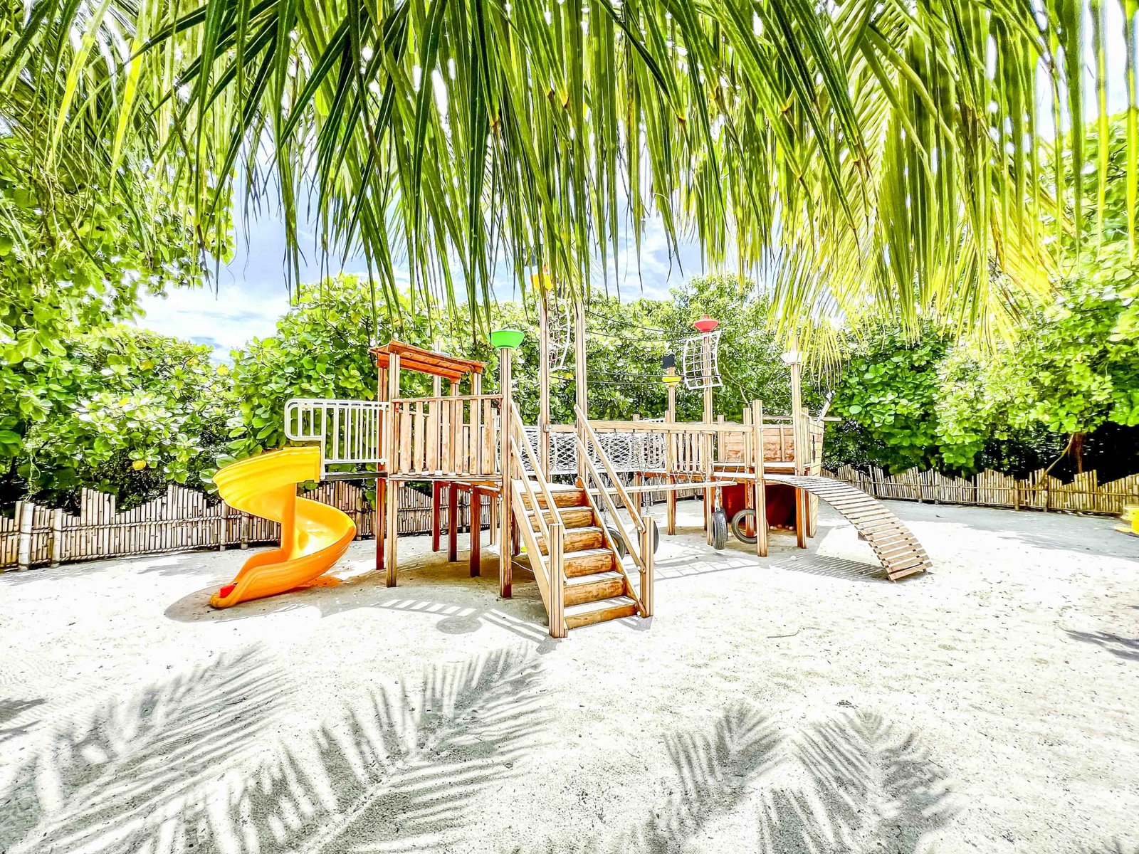 Le Meridien Maldives Resort Spa Kids Club 4328
