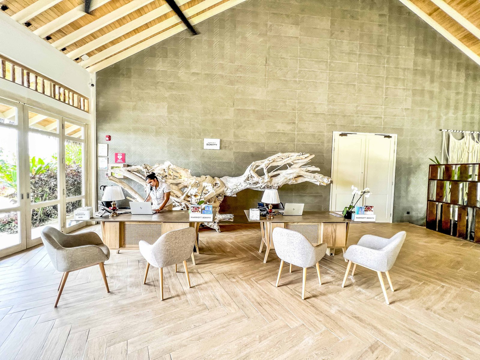 Avis&nbsp;: Le Méridien Maldives Resort & Spa | Marriott Bonvoy - The Hub Reception-5196