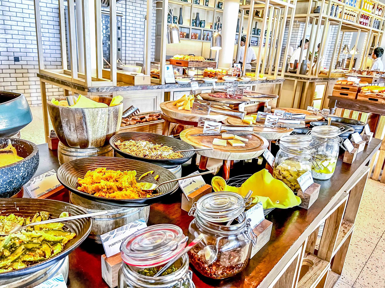 Avis&nbsp;: Le Méridien Maldives Resort & Spa | Marriott Bonvoy - Turquoise Breakfast-4169
