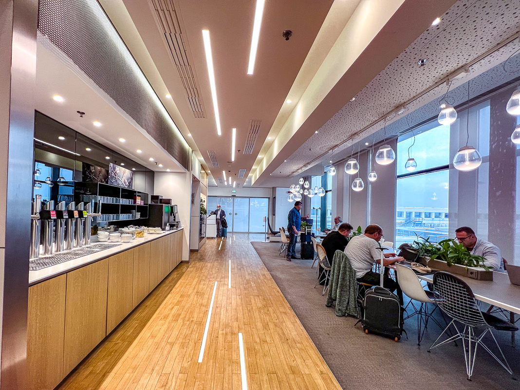 Avis&nbsp;: Salon Lufthansa Lounge Milan Malpensa - Lufthansa lounge Milan MXP-28