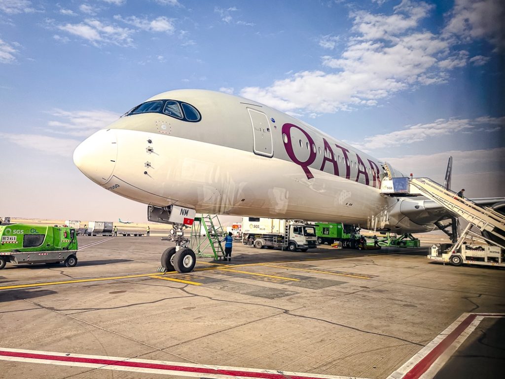 Qatar Airways - A350 Qsuite