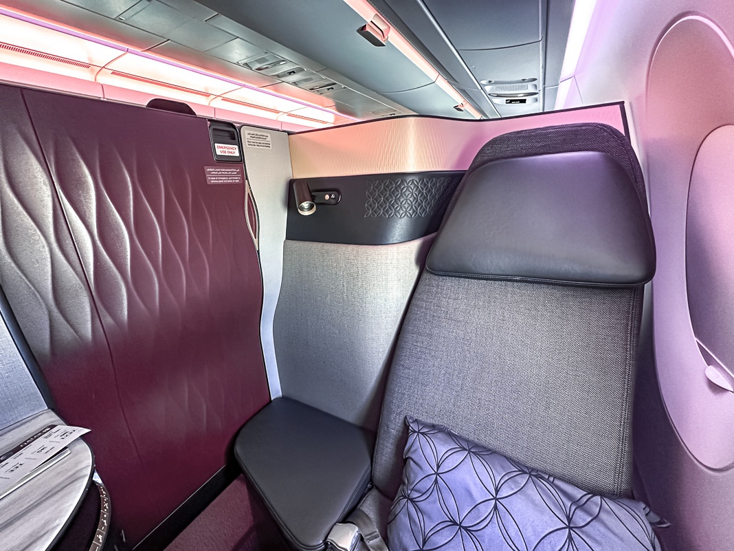 Review: Qatar Airways QSuite A350-1000 | Business Class | RUH-DOH - Qatar Airways A350-49