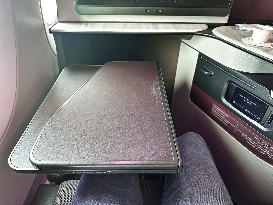 Review: Qatar Airways QSuite A350-1000 | Business Class | RUH-DOH - Qatar Airways A350-57
