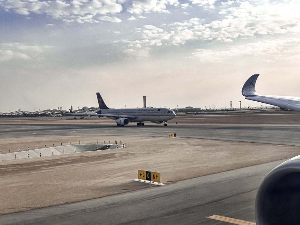 Qatar Airways A350-65