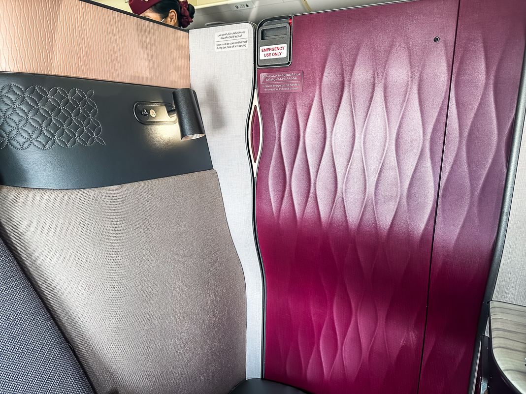 Avis : Qatar Airways QSuite B777 | Classe Affaires | DOH-YUL - Qatar Airways B777 Qsuite