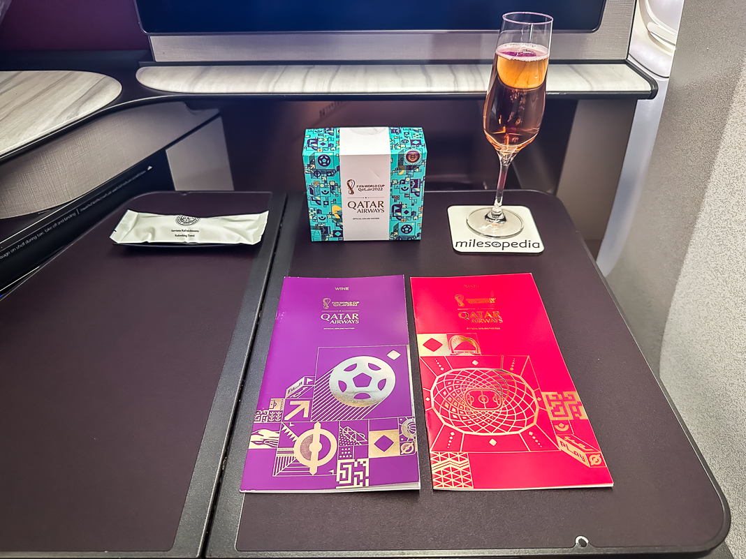 Avis : Qatar Airways QSuite B777 | Classe Affaires | DOH-YUL - Qatar Airways B777 Qsuite