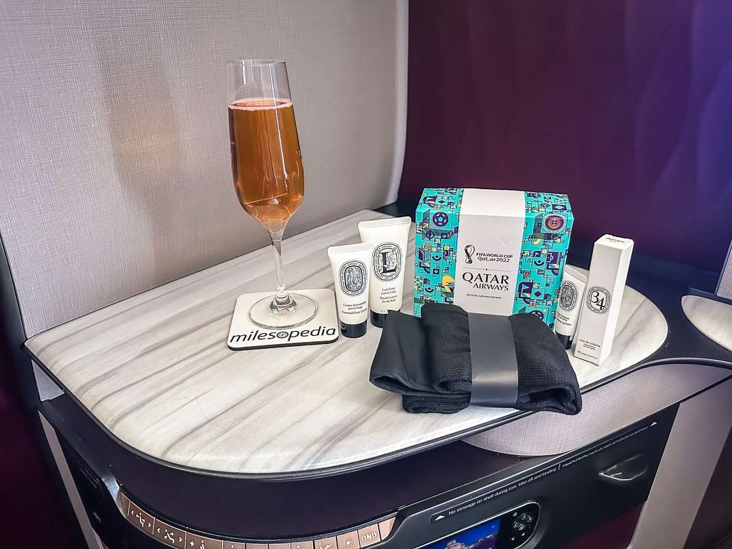 Avis : Qatar Airways QSuite B777 | Classe Affaires | DOH-YUL - Qatar Airways B777 Qsuite