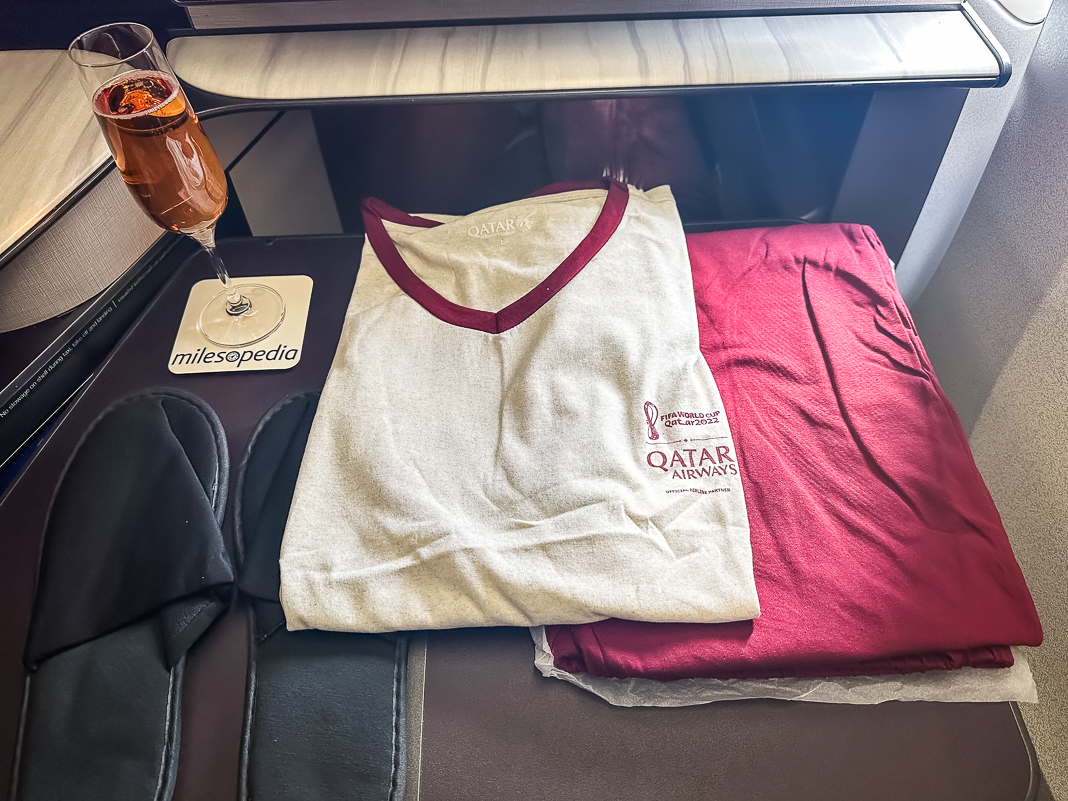 Avis : Qatar Airways QSuite B777 | Classe Affaires | DOH-YUL - Qatar Airways B777 Qsuite