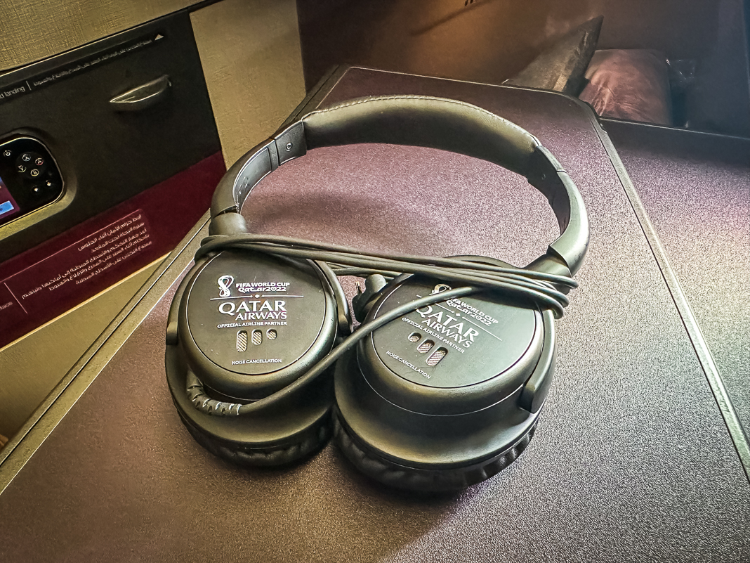 Avis : Qatar Airways QSuite B777 | Classe Affaires | DOH-YUL - Qatar Airways B777 Qsuite