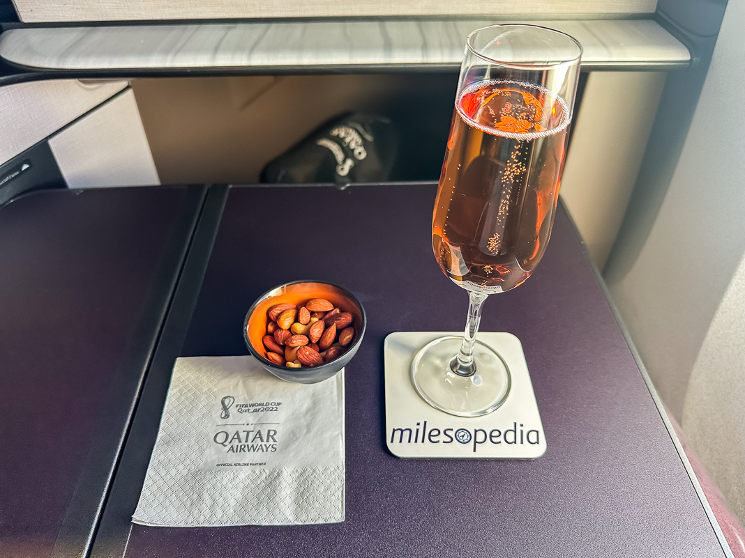 Avis : Qatar Airways QSuite B777 | Classe Affaires | DOH-YUL - Qatar Airways B777 Qsuite