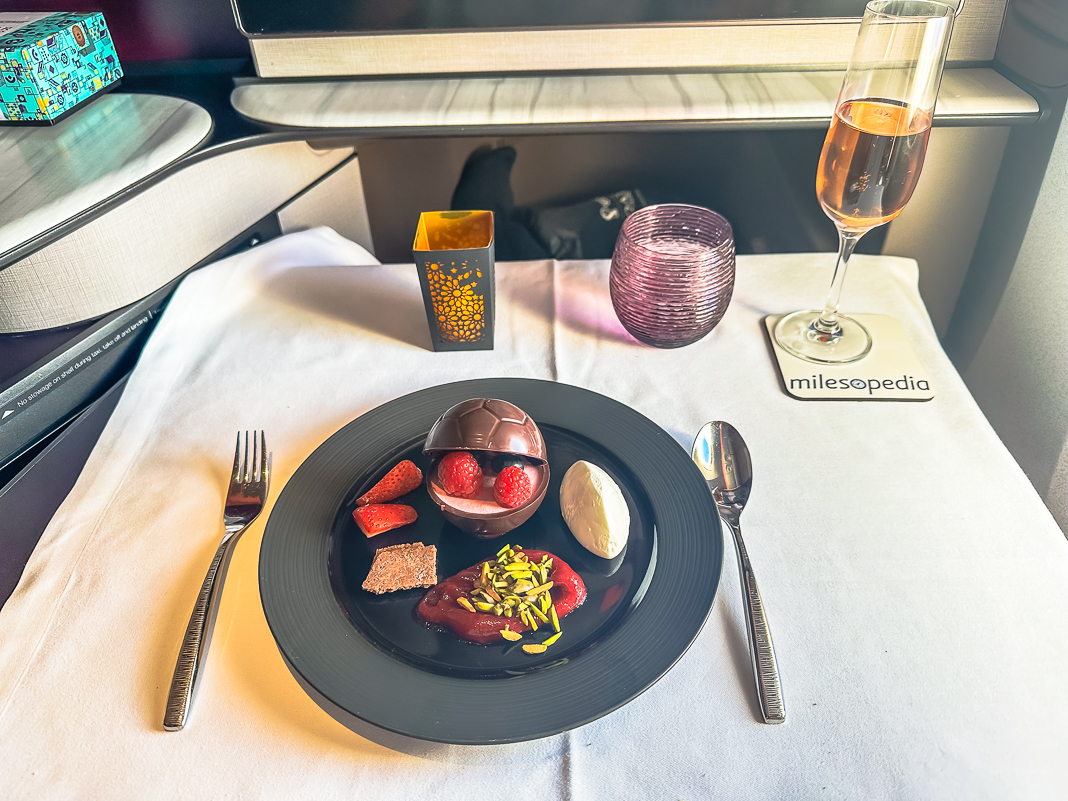 Avis : Qatar Airways QSuite B777 | Classe Affaires | DOH-YUL - Qatar Airways B777 Qsuite