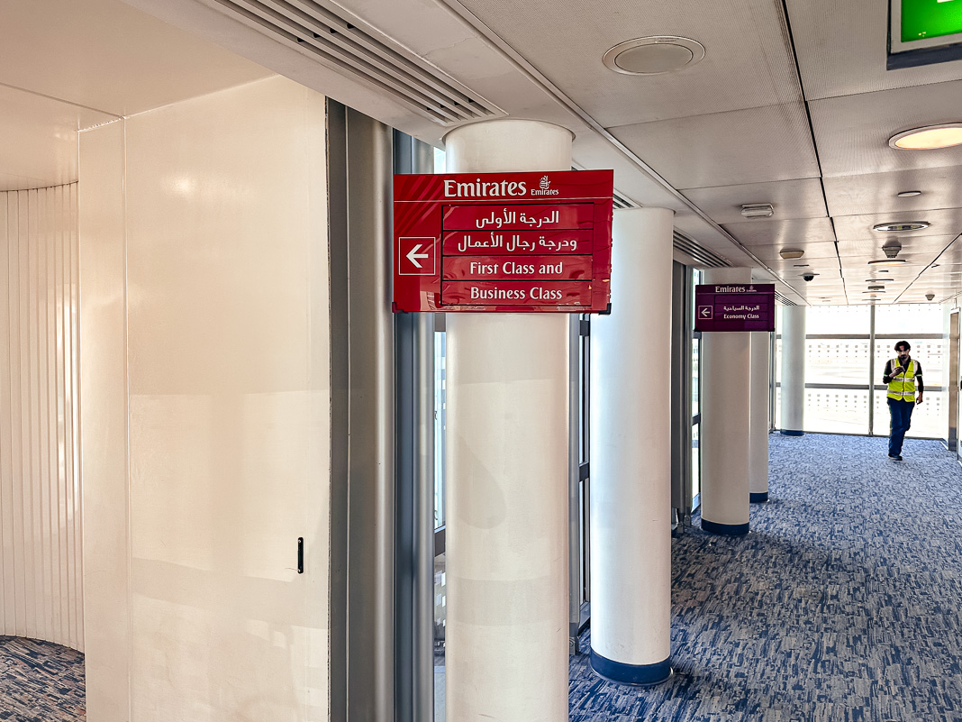 Review: Emirates A380 Business Class | Dubai - Singapore - Emirates A380 Classe Affaires-05