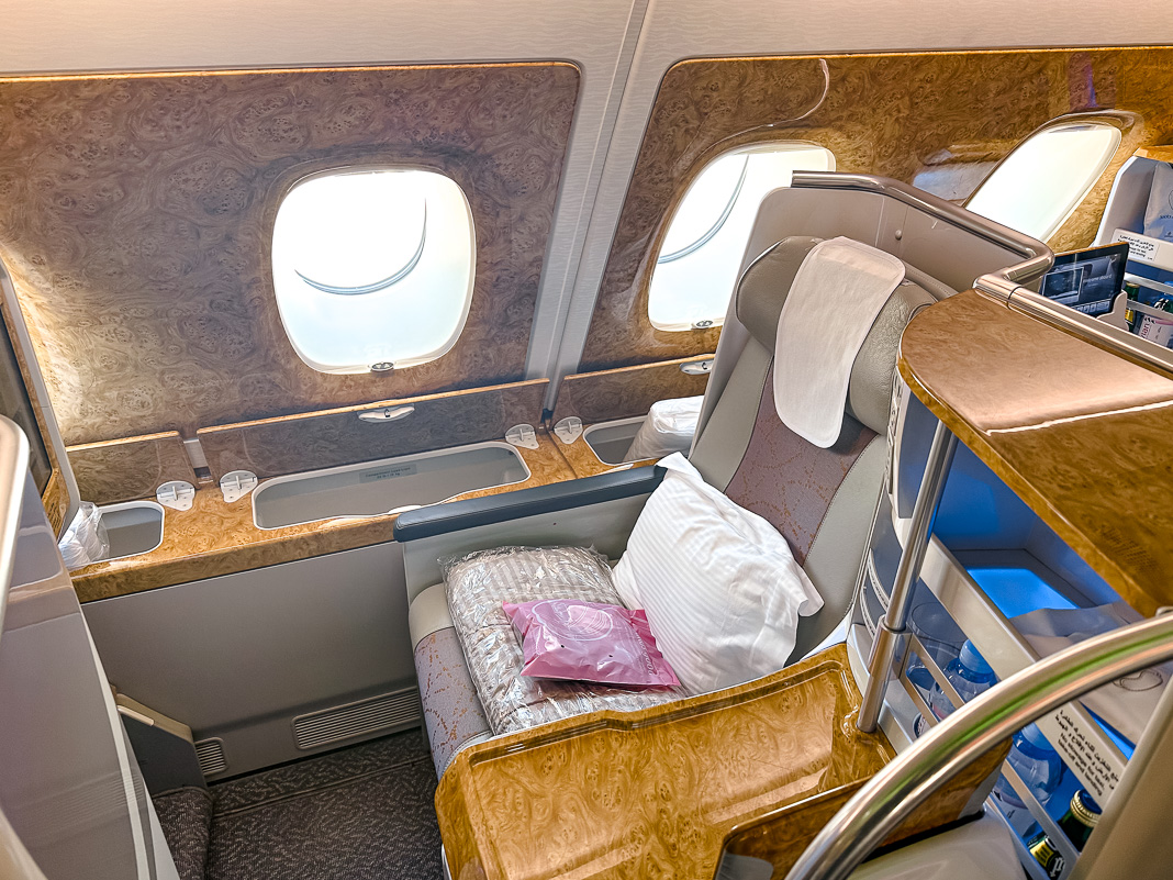 Review: Emirates A380 Business Class | Dubai - Singapore - Emirates A380 Classe Affaires-06