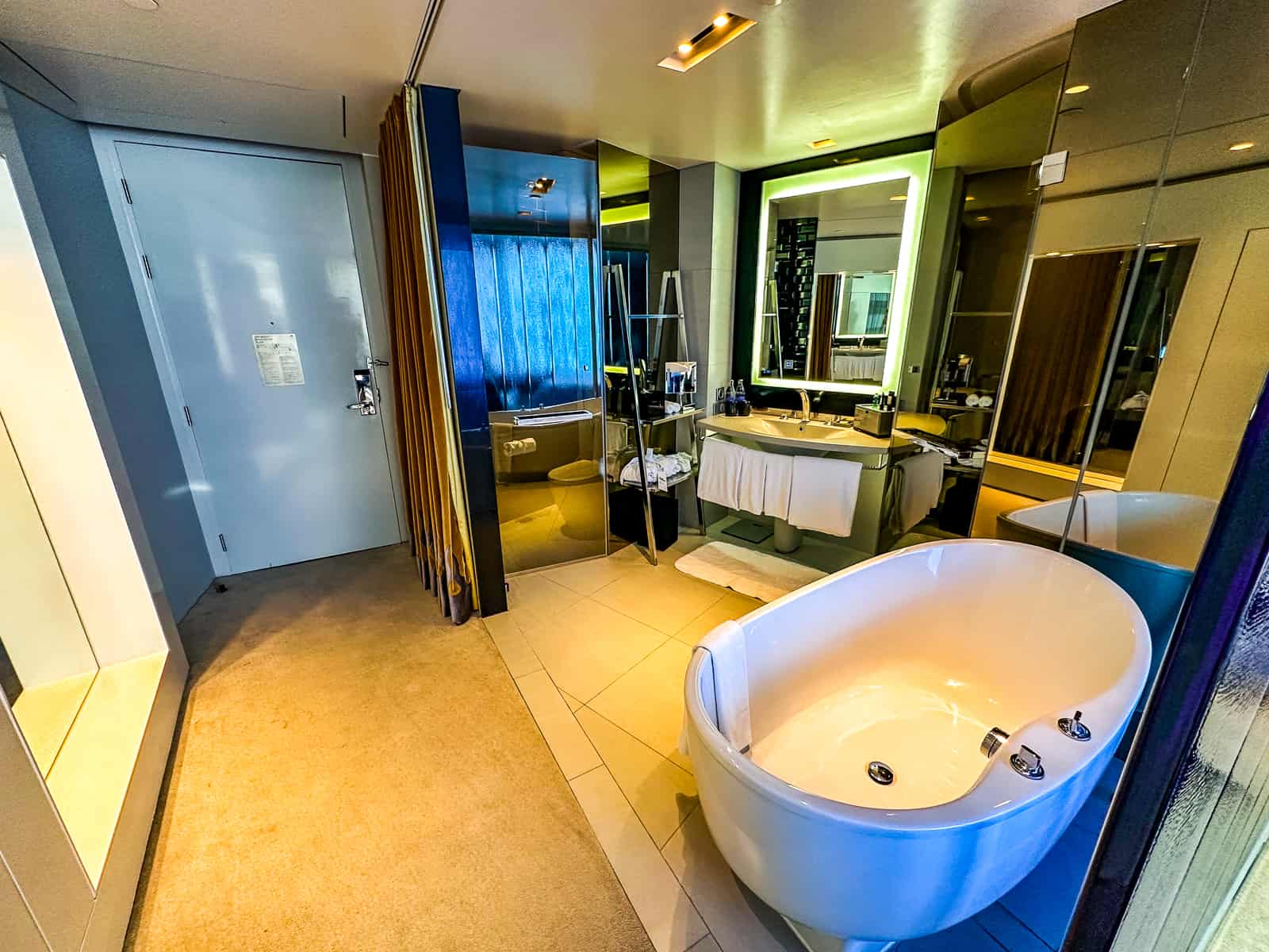 Avis&nbsp;: W Bangkok | Marriott Bonvoy - W Bangkok
