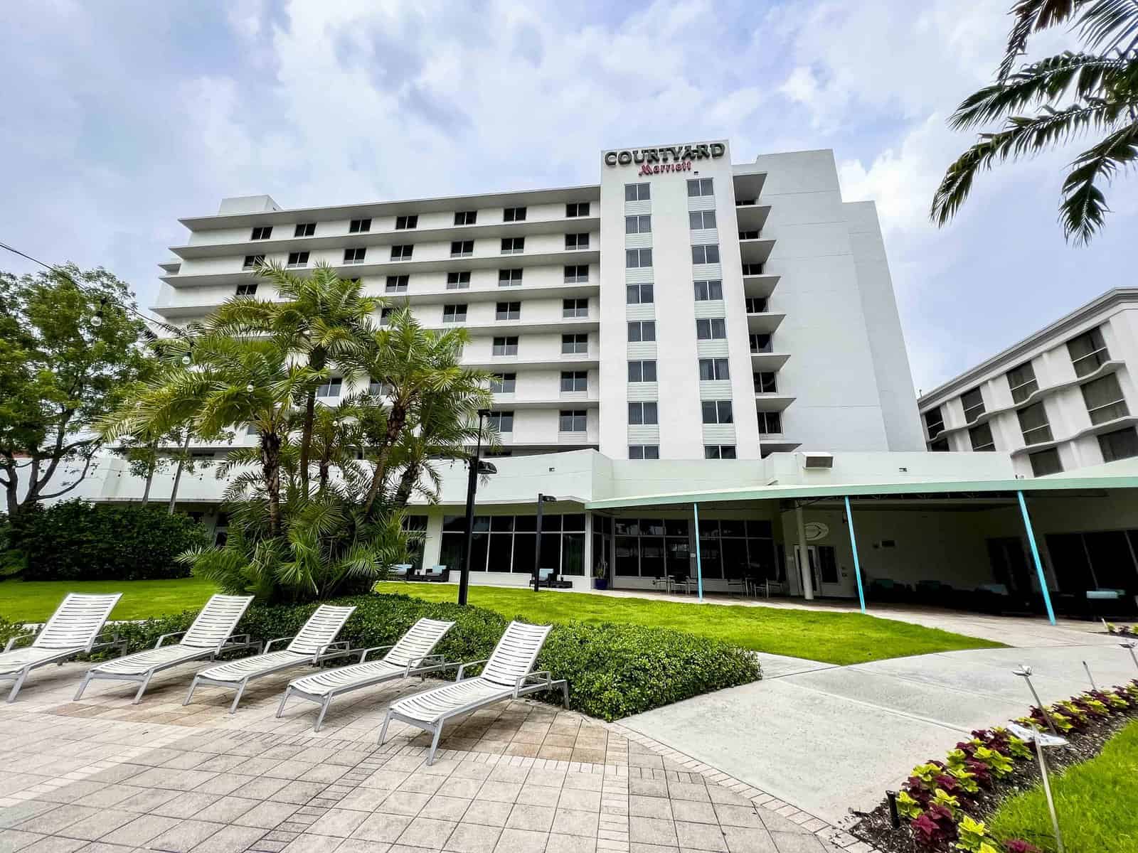 Avis&nbsp;: Courtyard Miami Airport | Marriott Bonvoy - Courtyard Miami Airport-Front