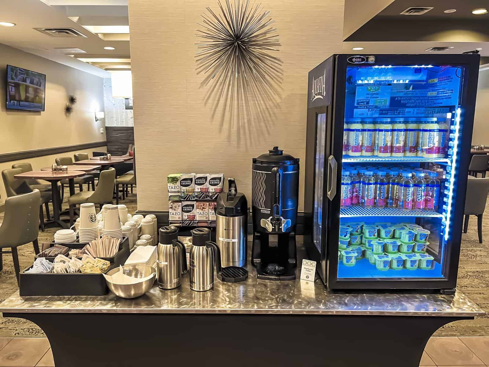 Review: Courtyard Toronto Downtown | Marriott Bonvoy - Courtyard Toronto Downtown Breakfast 2