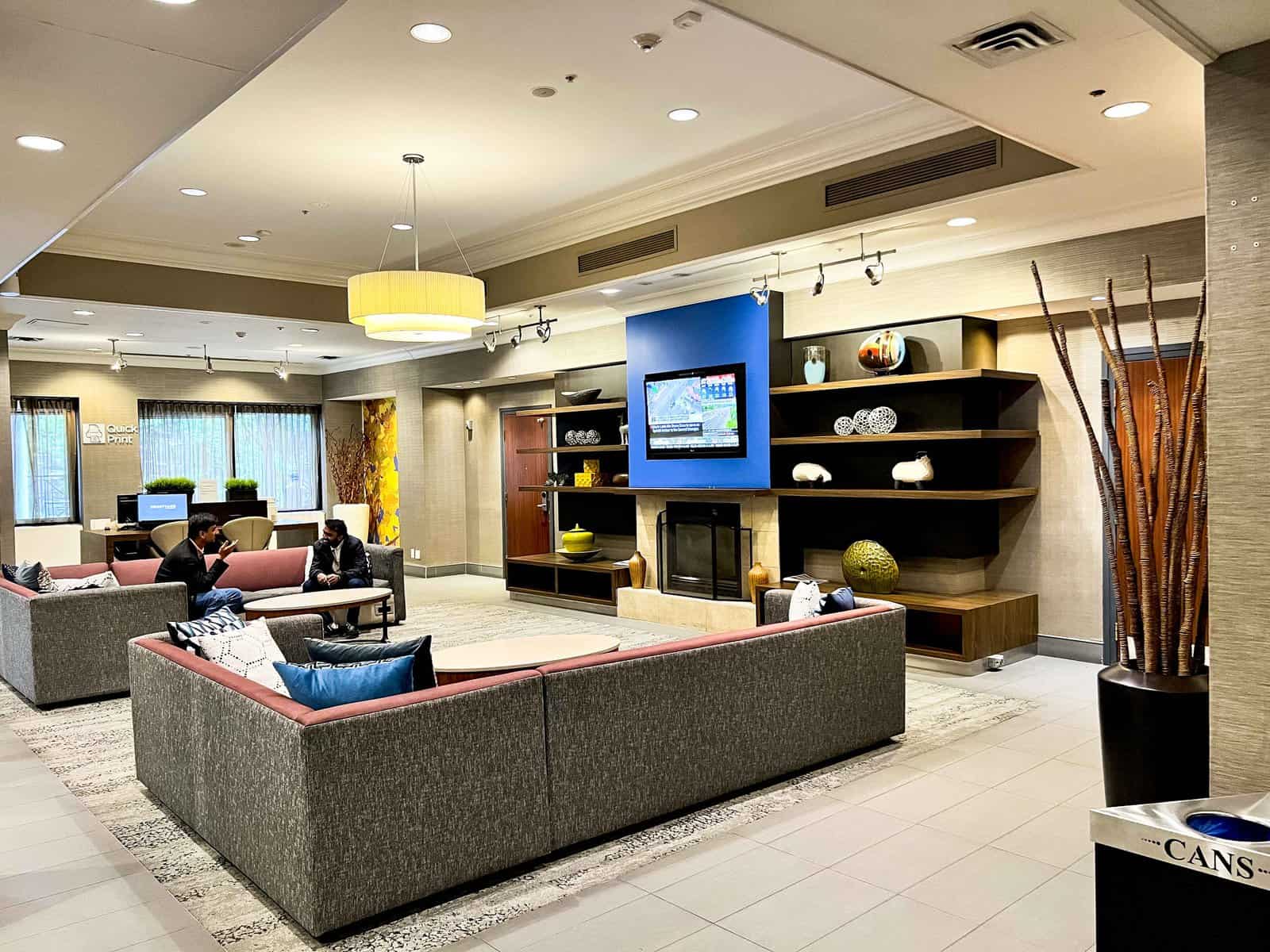 Review: Courtyard Toronto Downtown | Marriott Bonvoy - Courtyard Toronto Downtown Lobby