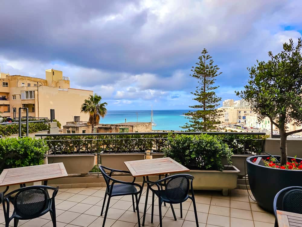 Malta Marriott Hotel & Spa Atrio Bar and Restaurant 3