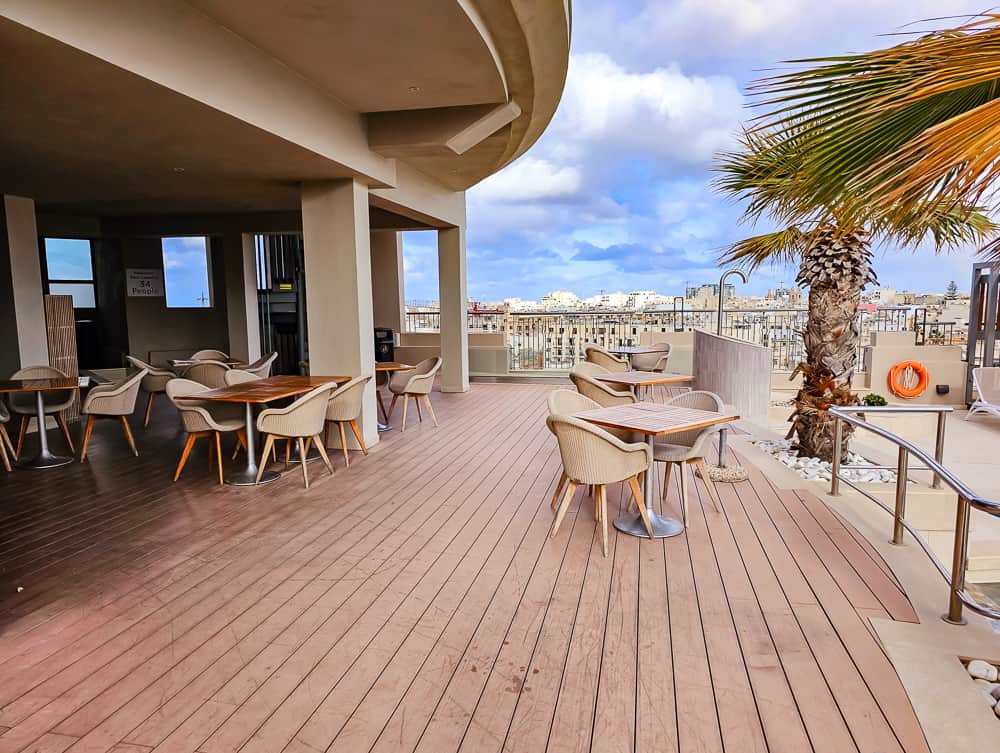 Malta Marriott Hotel & Spa – Piscine Terrasse 16