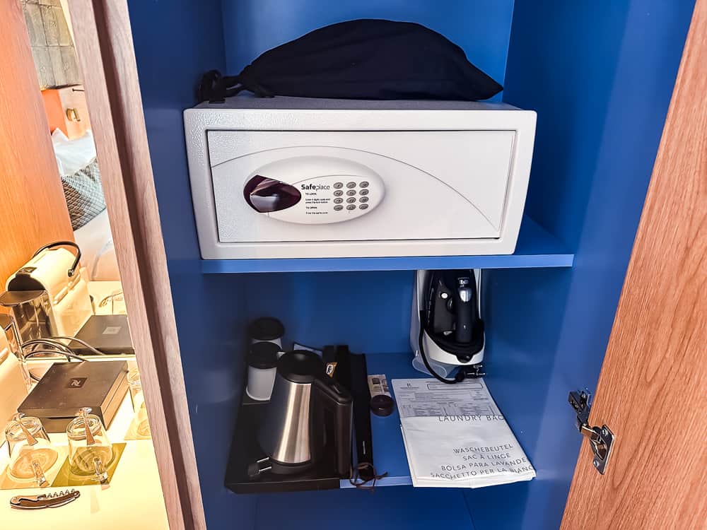 Renaissance Paris Place Vendome-10