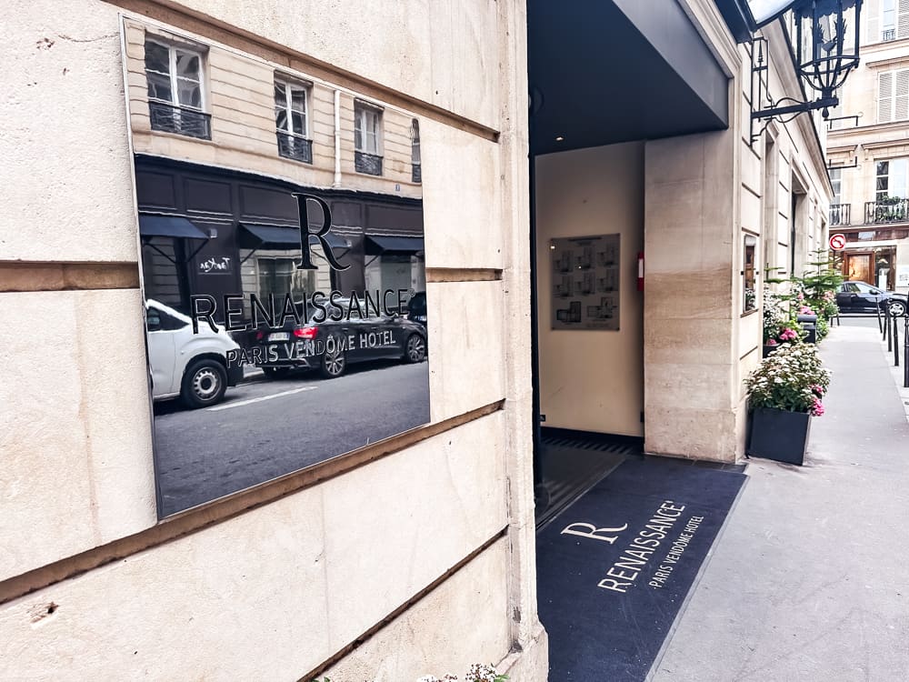 Renaissance Paris Place Vendome-20