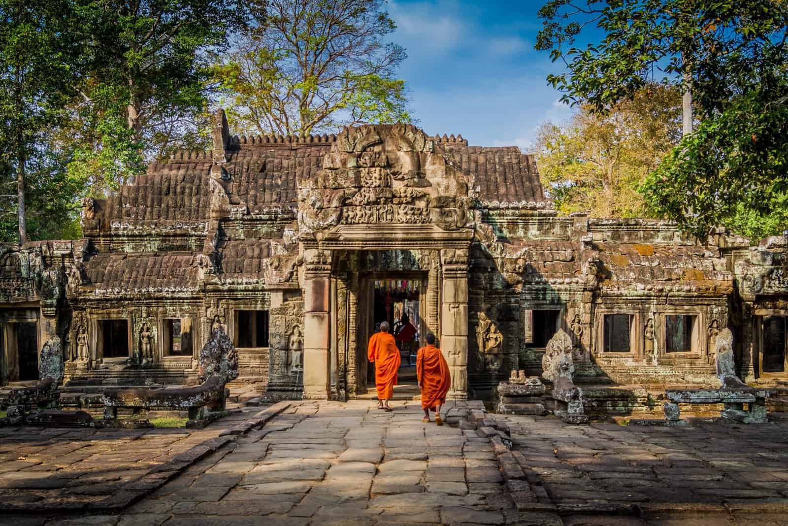 Cambodia: Travel Guide | Itineraries and Highlights - angkor-pixabay