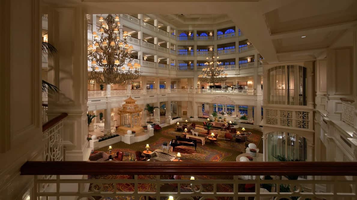 Discover Walt Disney World without entering the theme parks - grand-floridian-1