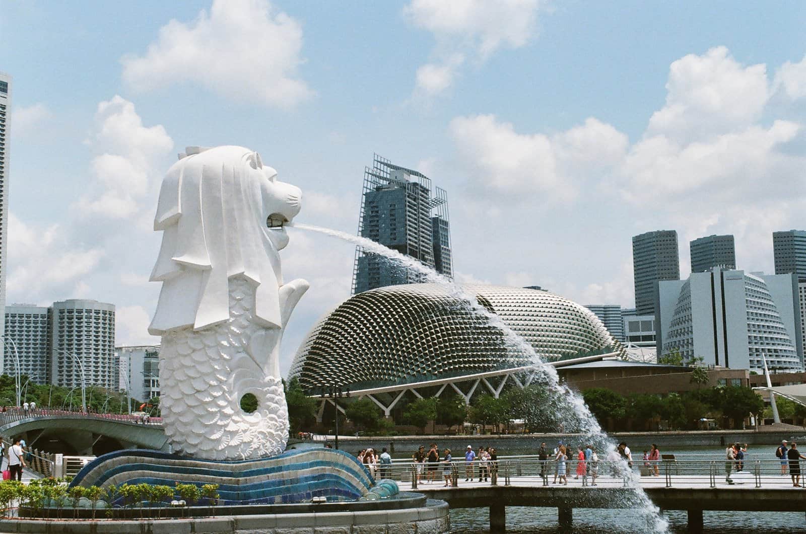 Singapour&nbsp;: Guide de voyage | Itinéraires et Incontournables - merlion unsplash