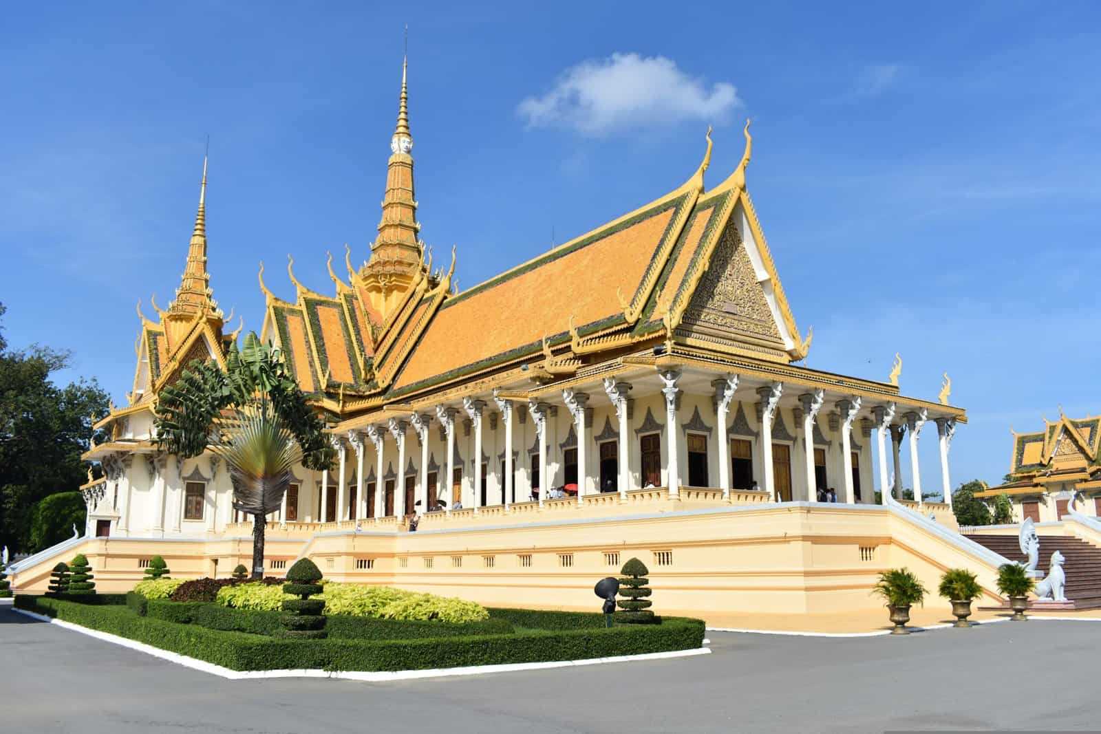 Cambodia: Travel Guide | Itineraries and Highlights - phnom-penh-pixabay