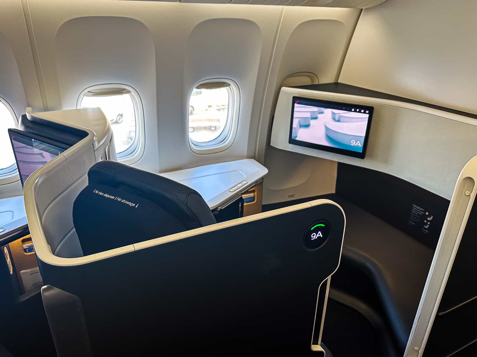 Flight review: Air France Boeing 777-300 premium economy Paris
