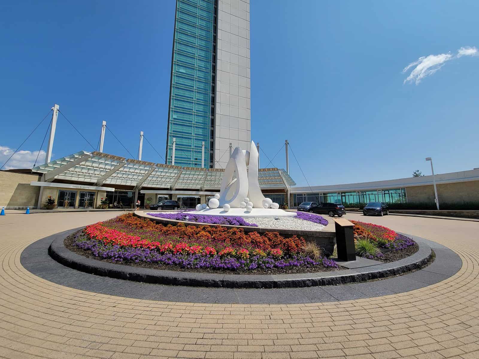 Avis: Hilton Lac-Leamy, Gatineau | Hilton Honors - Hilton Lac Leamy rond point 1