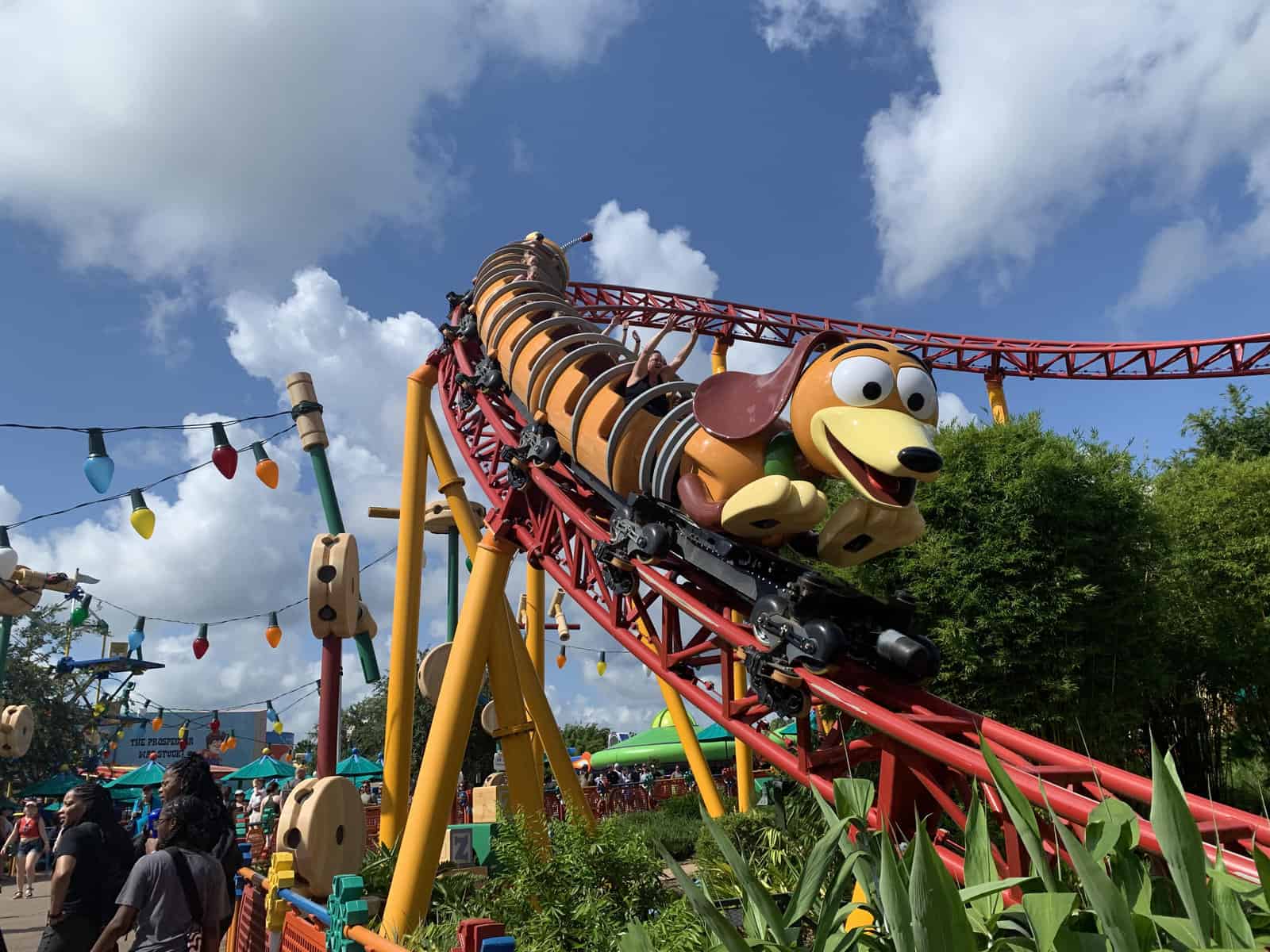 Universal Orlando vs Disney World&nbsp;: Which is the best for you&nbsp;? - Slinky Dog Dash