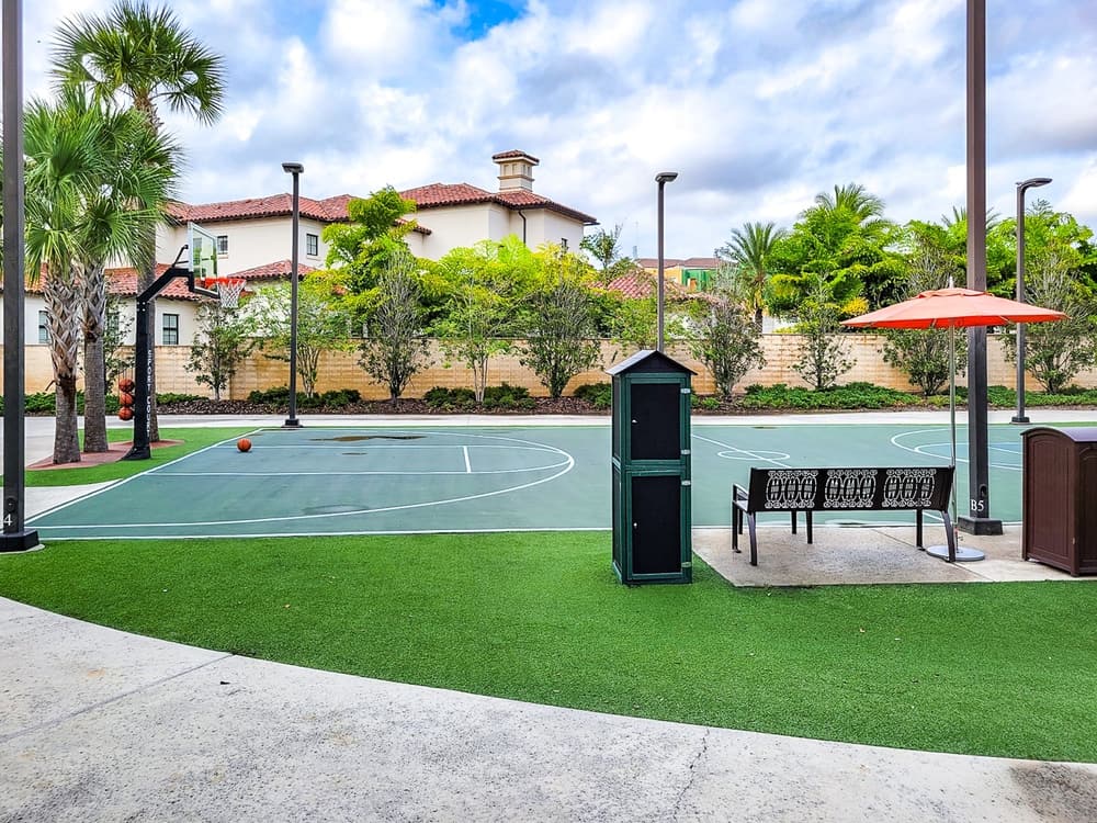 Four Seasons Resort Orlando Crédit David basketball court