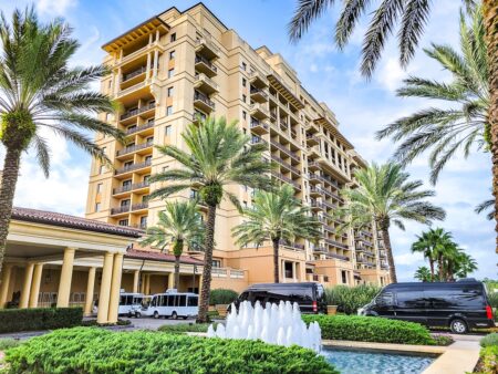 Four Seasons Resort Orlando – Crédit David – porte-cochere-1