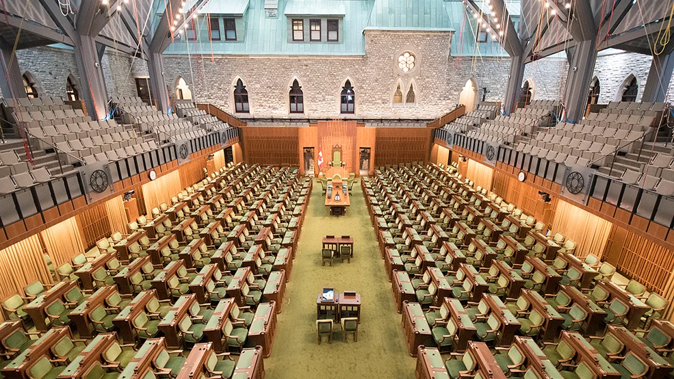 House-of-Commons-2019-inside_DSC9871-1-credit-Ottawa-Tourism-Sofie-Sharom-in-print